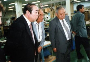 アダムジャパン
